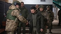 ولودیمیر زلنسکی در جمع نظامیان اوکراینی