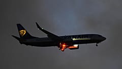 A Ryanair plane approaches for landing in Lisbon. Sept. 28, 2022. 