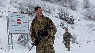 Amerikai KFOR-katona Koszovóban