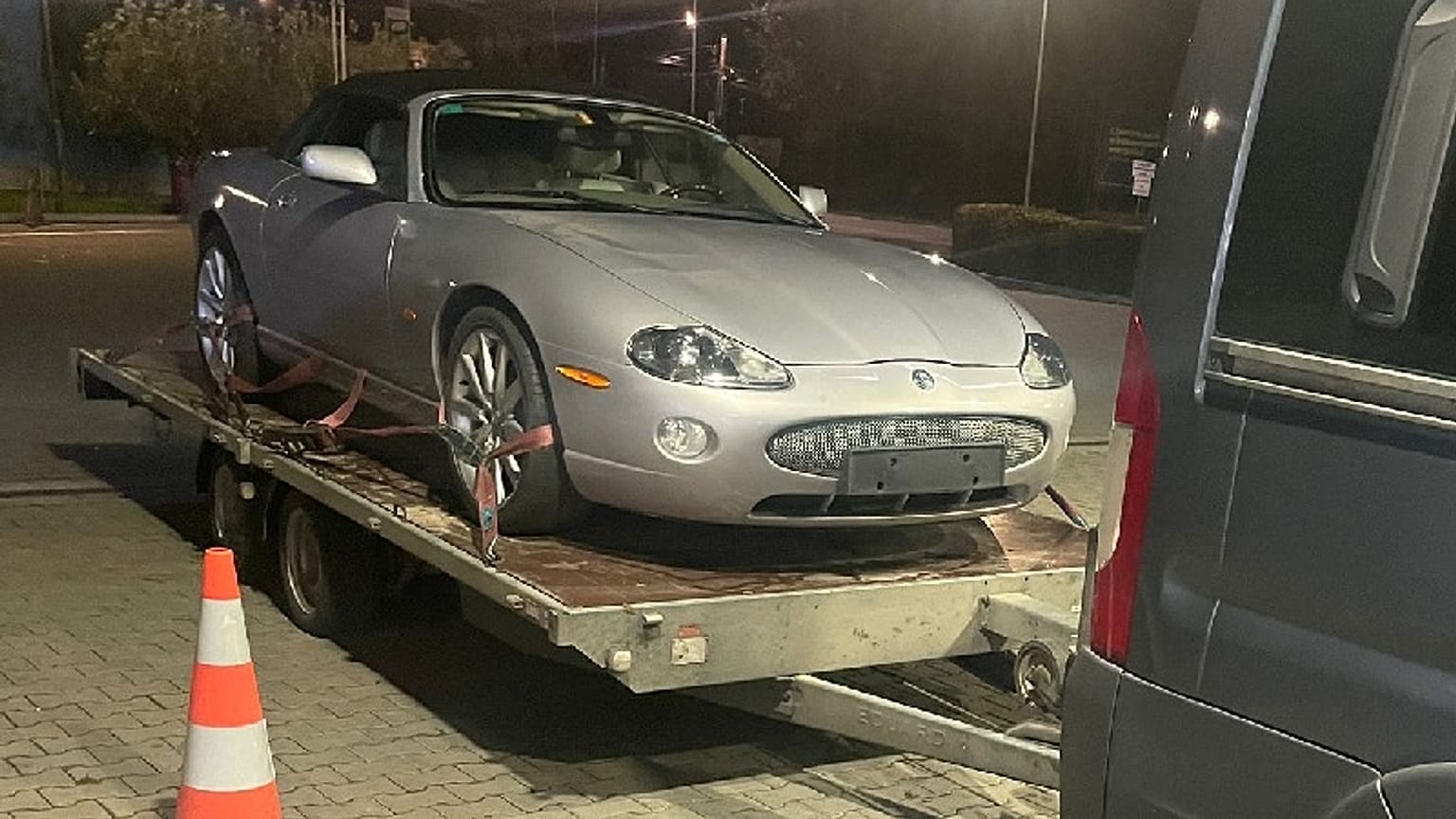 A lefoglalt Jaguár 