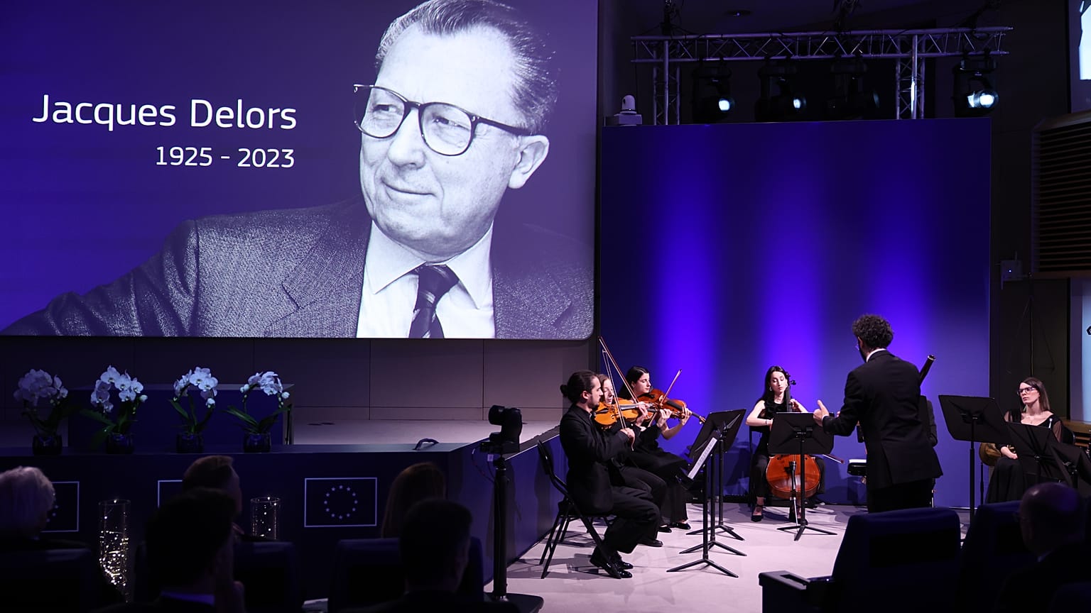 Megemlékezést tartottak Jacques Delors tiszteletére Brüsszelben