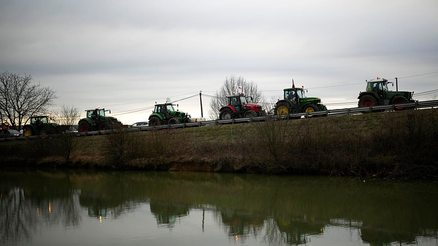 Agricultores portugueses manifestam-se esta quinta-feira por "condições mais justas"