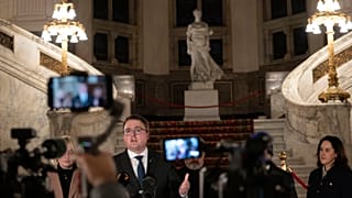 Посол по особым поручениям МИД Украины Антон Кориневич после оглашения решения Международного суда ООН по иску в РФ, 31 января 2024 г.