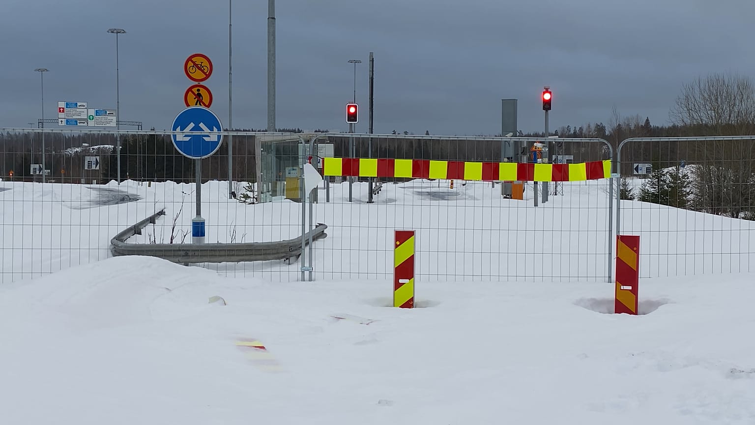 Entlang der geschlossenen Grenze zwischen Finnland und Russland