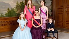Négy jövendőbeli királynő - belga, holland, norvég és svéd - valamint egy jövendőbeli nagyherceg pózolt Ingrid norvég hercegnő 18. születésnapján 2022 júniusában