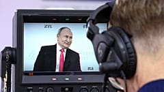 Владимир Путин на форуме "Все для победы!" в Туле