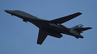 ABD Hava Kuvvetleri'ne ait  B-1 bombardıman uçağı (arşiv)