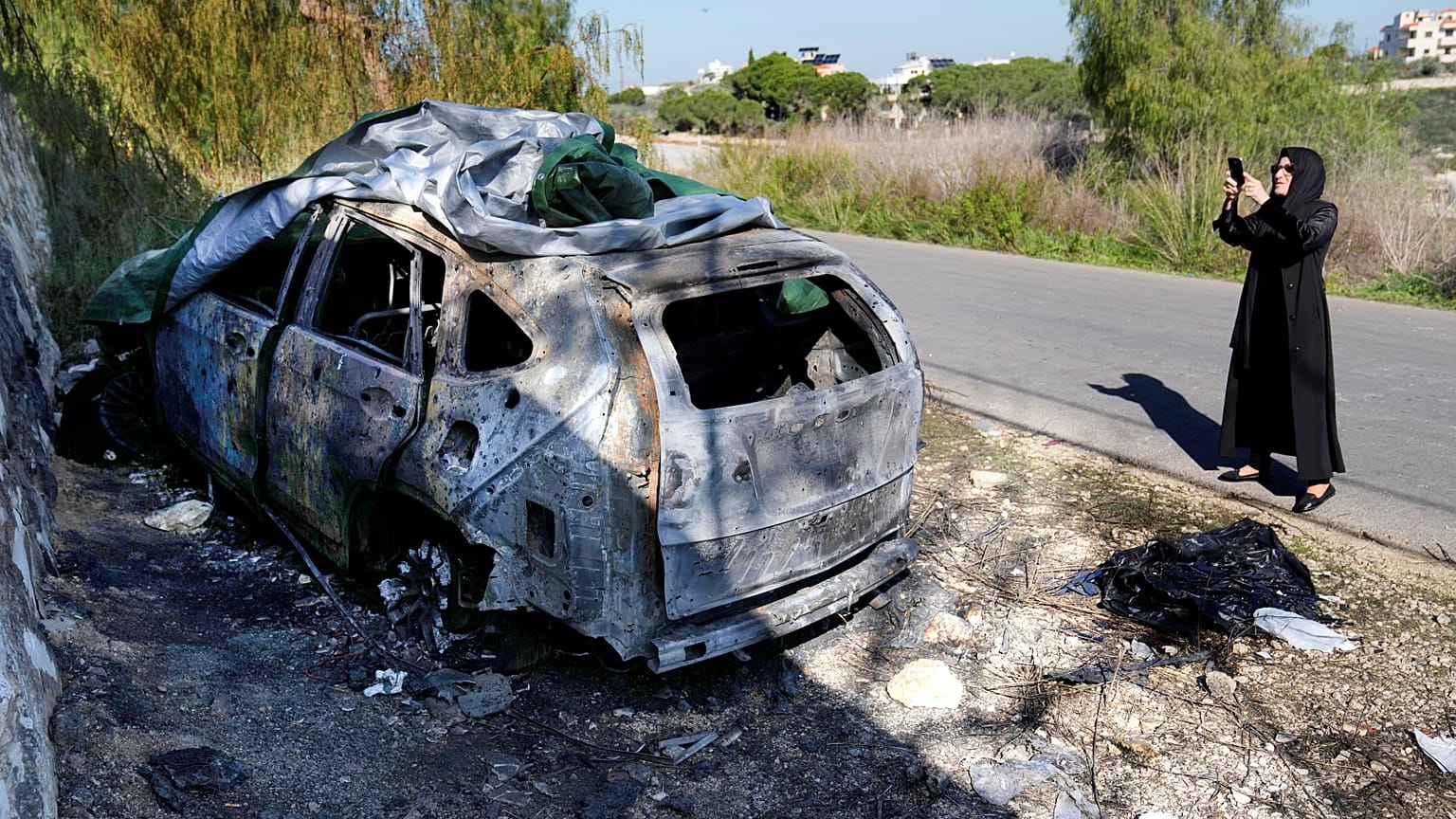 غارة جوية إسرائيلية تقتل القيادي الكبير في حزب الله وسام الطويل