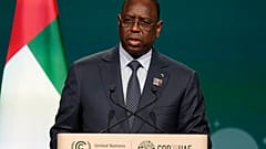 Macky Sall a reporté sinie die les élections présidentielle (archive 1er décembre 2023).