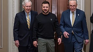 Ukrayna Devlet Başkanı Vladimir Zelenskiy aralık ayında Senato grup liderleri tarafından ağırlandı