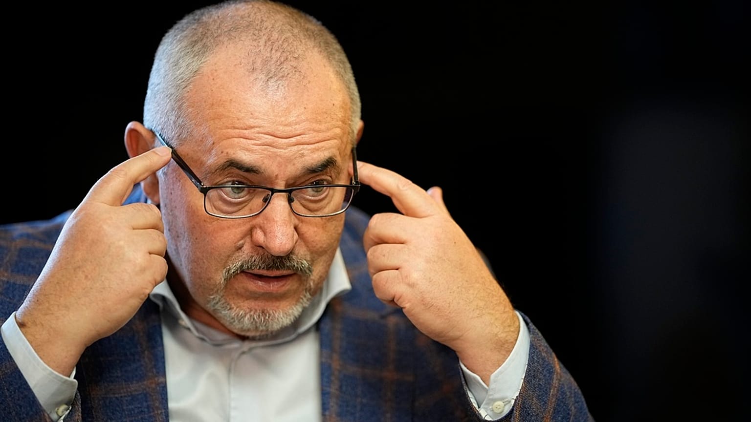  Rusya'da savaş karşıtı başkan adayı Boris Nadezhdin