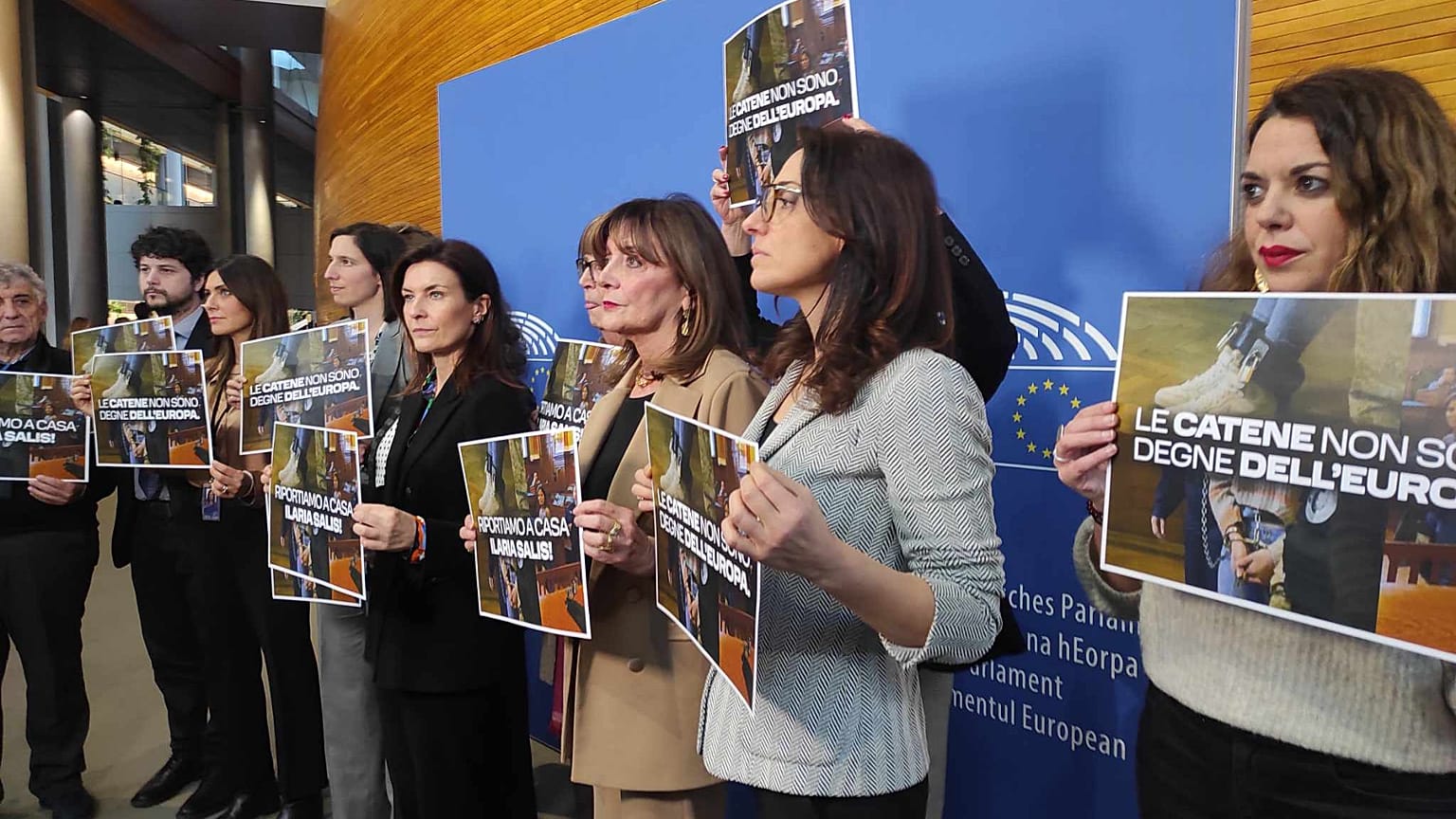 Tiltakozó képviselők az EP-ben, Strasbourg, 2024. 02. 05.
