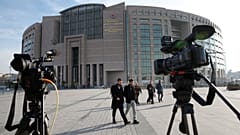 O Caglayan, também conhecido como Palácio da Justiça de Istambul, é um enorme complexo judicial situado no bairro de Kagithane, na zona europeia da cidade