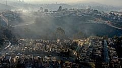  Şili'deki yangın Vina del Mar kentindeki Villa Independencia mahallesine ulaştı. 