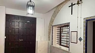 Lubisz zakwaterowanie z domieszką historii religijnej? To może być Airbnb dla Ciebie
