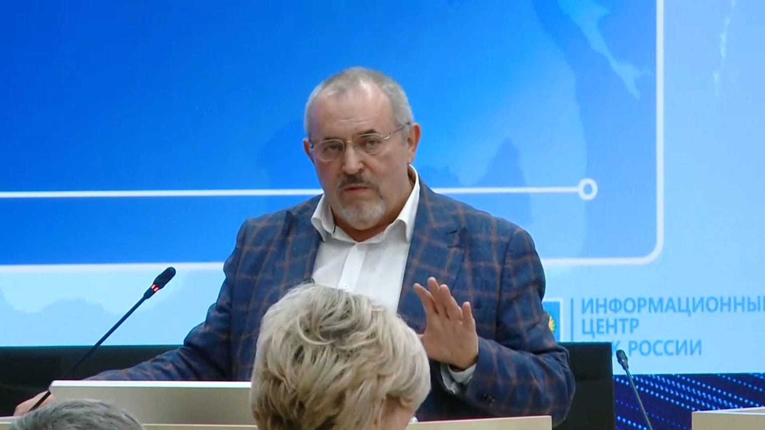 Der russische oppositionspolitiker Boris Nadeschdin will gegen die Entscheidung der Wahlkommission, ihn nicht zu den Wahlen zuzulassen, vorgehen. 