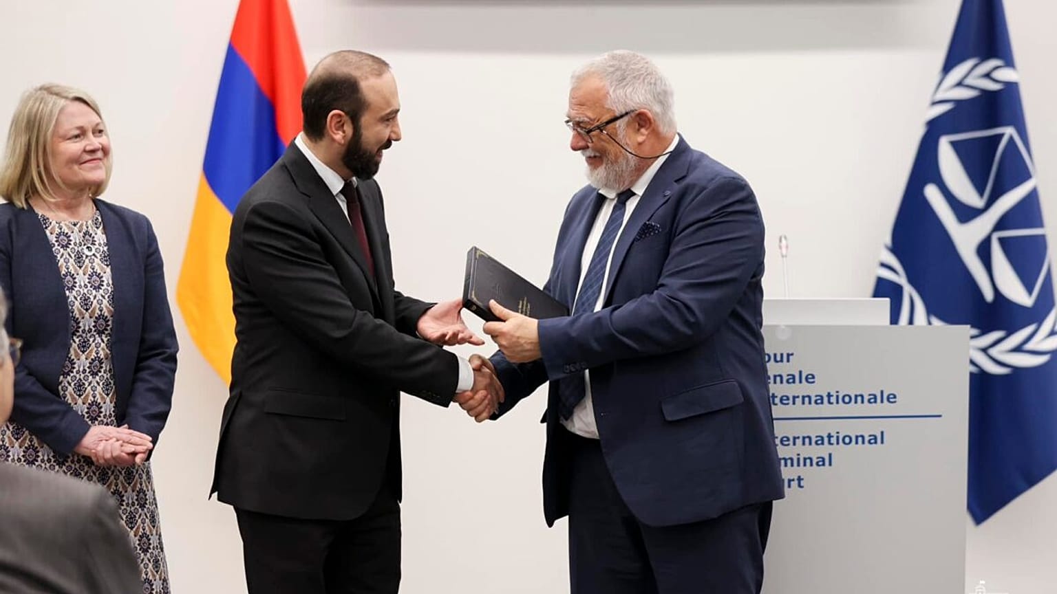 Ο Αρμένιος ΥΠΕΞ στο ΔΠΔ