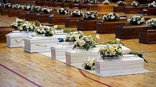 Şubat 2023'te İtalya açıklarında meydana gelen tekne kazasında en az 94 kişi yaşamını yitirmişti