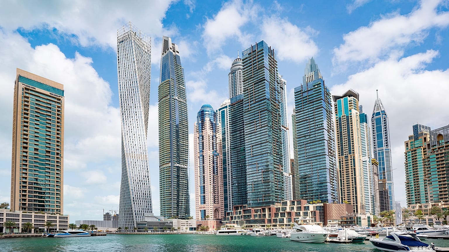 دولة الإمارات