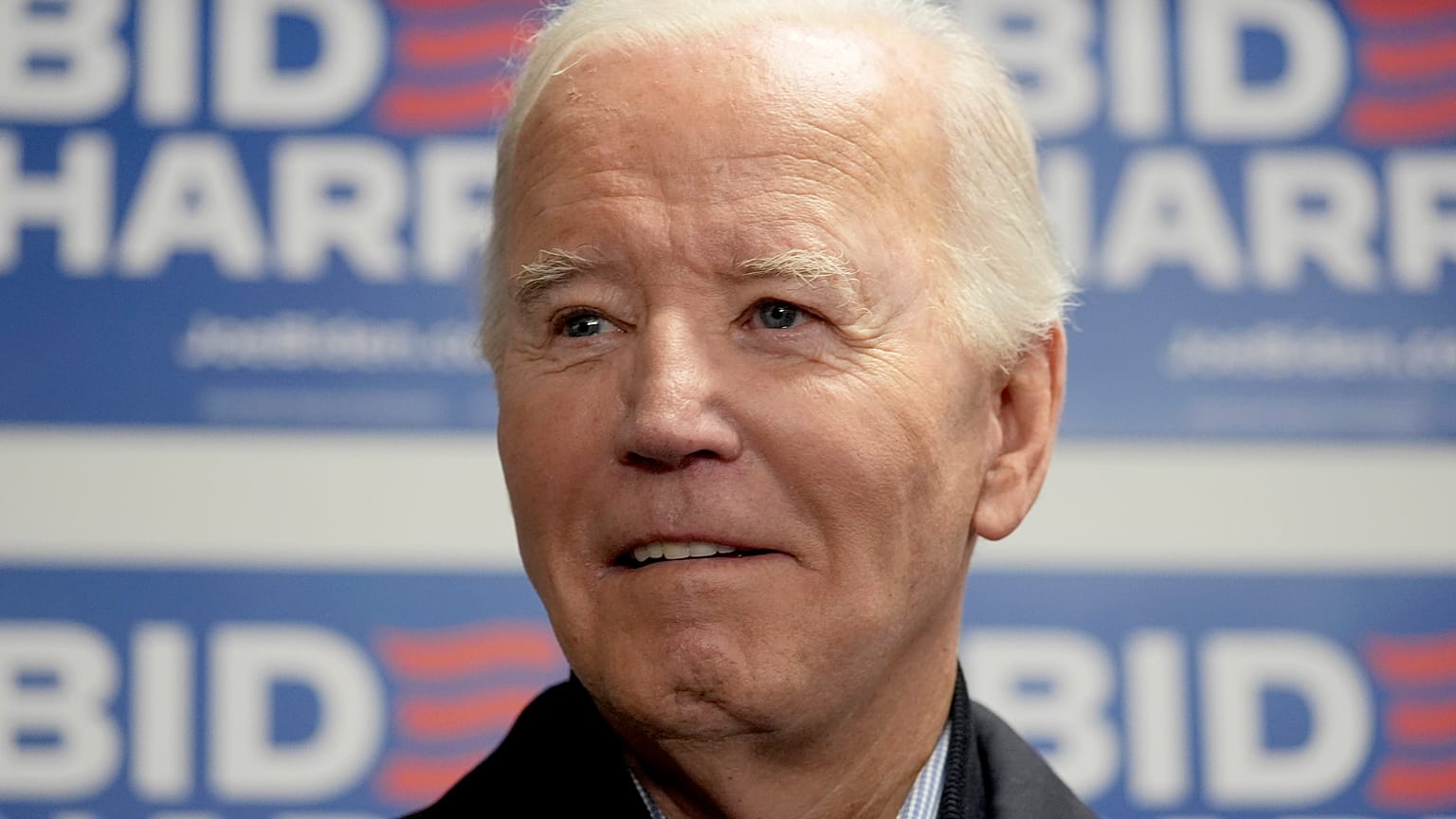 oe Biden amerikai elnök a Demokrata Párt kampányközpontjában, Wilmingtonban 2024. február 3-