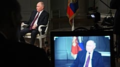 Tucker Carlson hat Wladimir Putin interviewt.