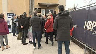 Очереди за новыми паспортами