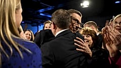 El candidato presidencial Alexander Stubb celebra el resultado electoral