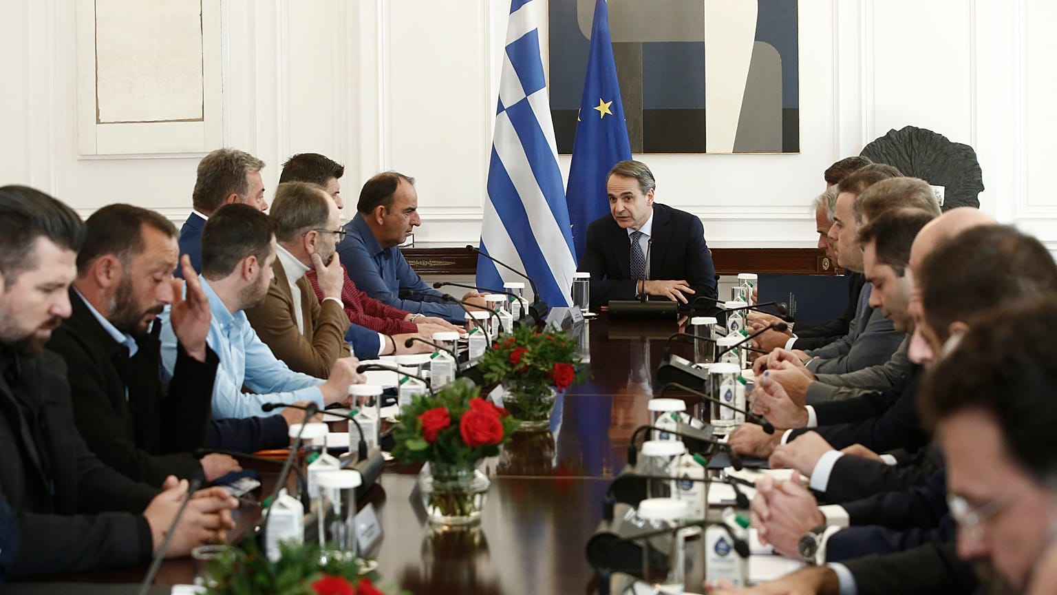 Συνάντηση αγροτών με τον πρωθυπουργό