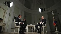 Tucker Carlson és Vlagyimir Putyin