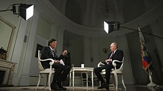Tucker Carlson és Vlagyimir Putyin