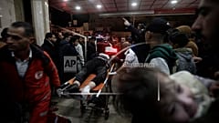 Forças especiais israelitas invadem hospital Nasser em Gaza