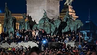 Антиправительственная акция протеста оппозиции у здания венгерского парламента в Будапеште