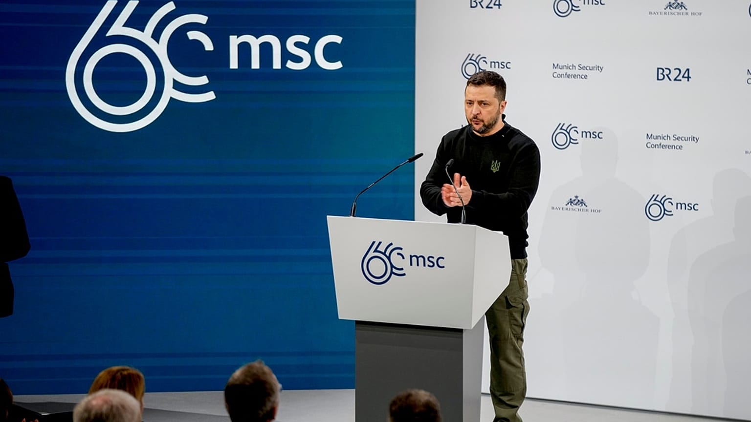 Ukrayna Devlet Başkanı Vladimir Zelenskiy Münih Güvenlik Konferansında bir konuşma yaptı