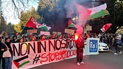 Manifestación frente a la sede de la Rai en Roma
