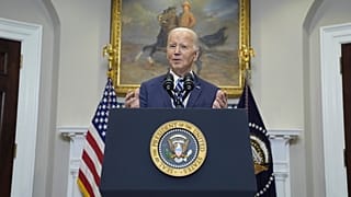 US-Präsident Joe Biden gibt im Roosevelt Room des Weißen Hauses in Washington eine Erklärung zum Tod von Alexej Nawalny ab, 16. Februar 2024.