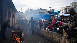 ازدحام النازحين في مدينة رفح