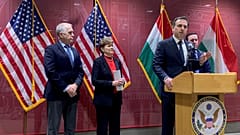 David Pressman nagykövet és a három szenátor Budapesten