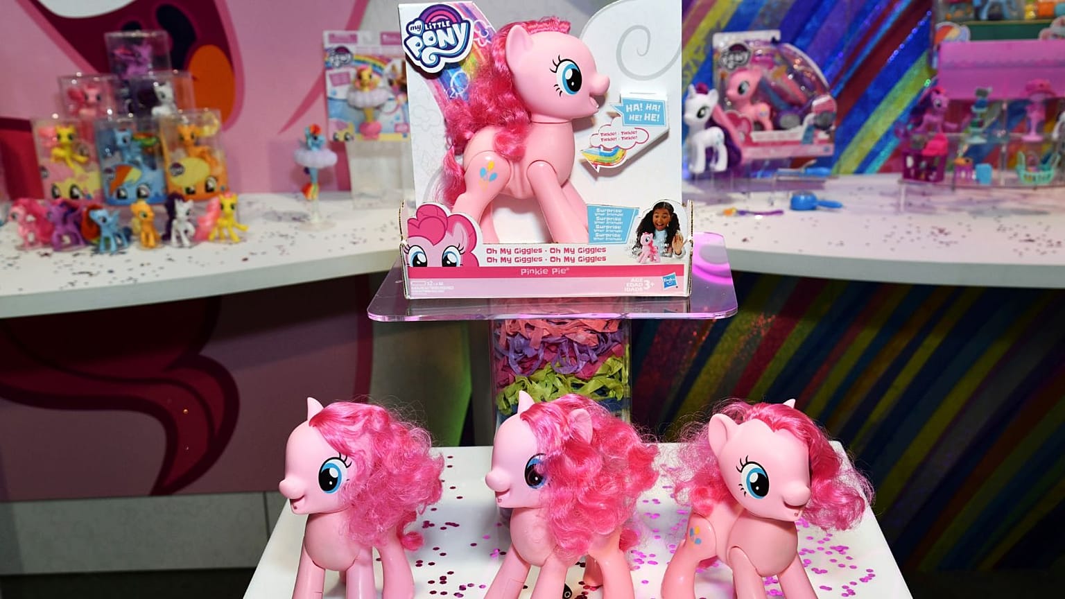 Το παιχνίδι MY LITTLE PONY στον εκθεσιακό χώρο της Hasbro, Inc.