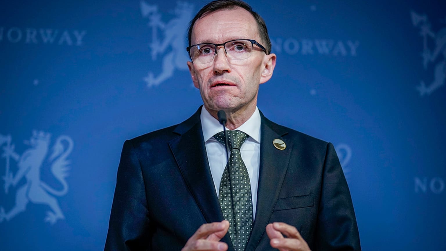 Norwegens Außenminister Espen Barth Eide am Regierungssitz in Oslo, Freitag, 15. Dezember 2023.