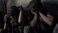 Die Munition der ukrainischen Armee ist knapp.  In Saporischschja im Südosten der Ukraine gehen die Soldaten mit der wenigen ihnen zur Verfügung stehenden Munition sparsam um.