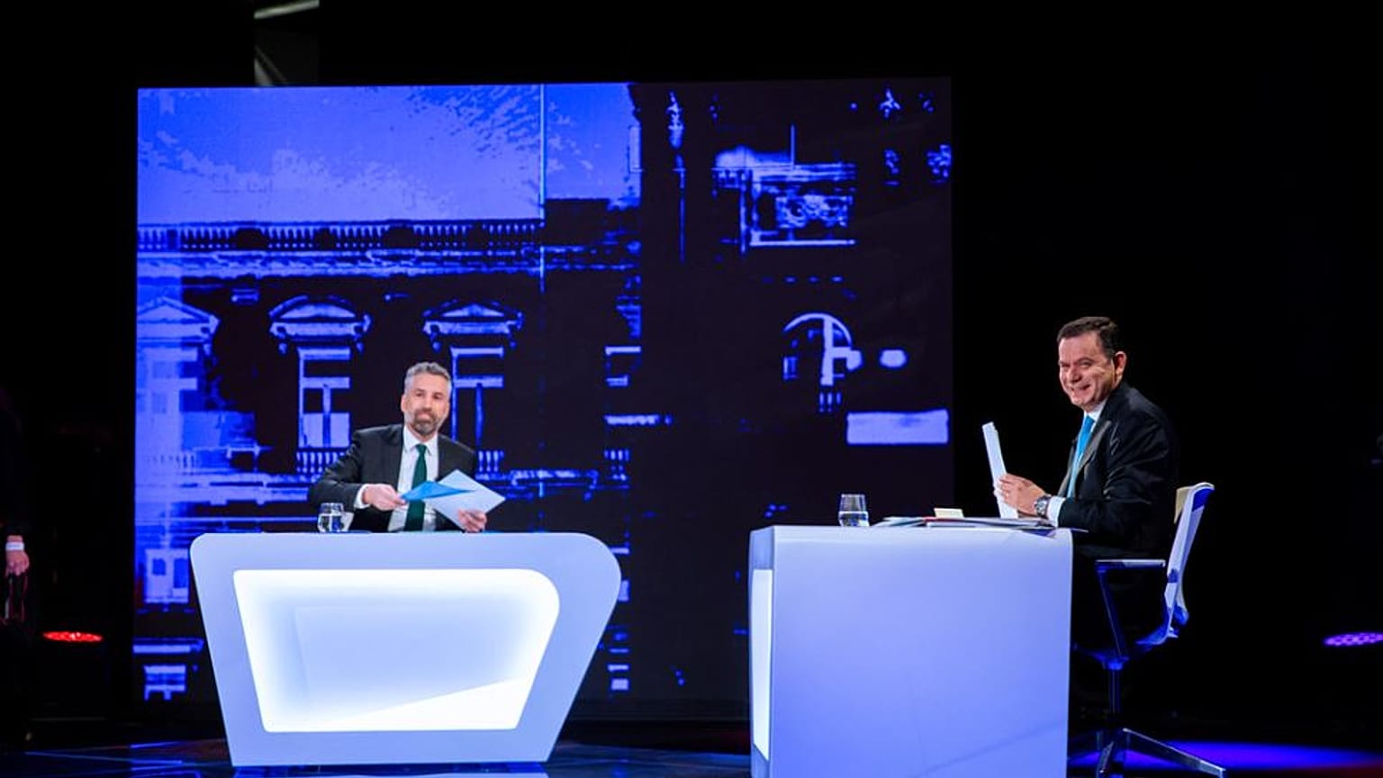 Debate entre Pedro Nuno e Montenegro foi visto por 2,8 milhões de espectadores