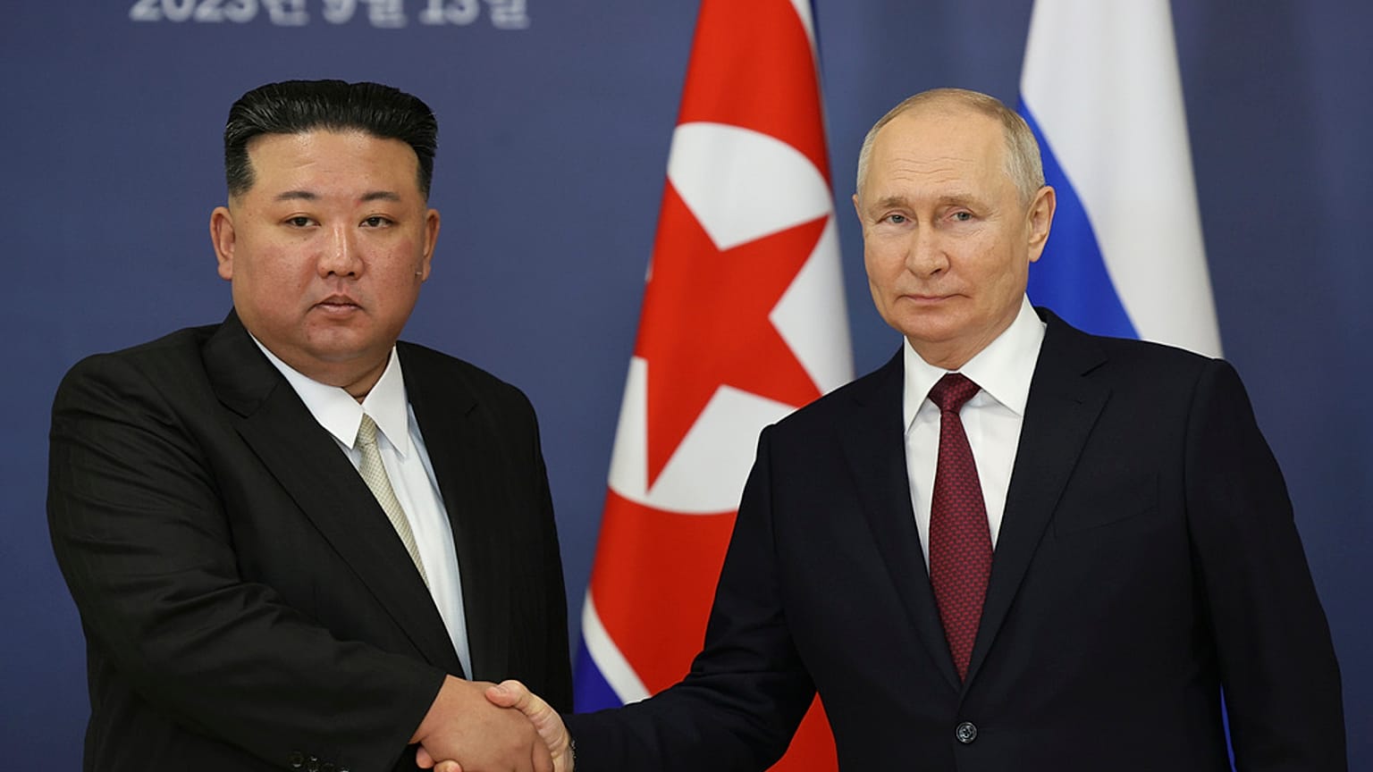 Rusya Devlet Başkanı Vladimir Putin, Kuzey Kore lideri Kim Jong-Un