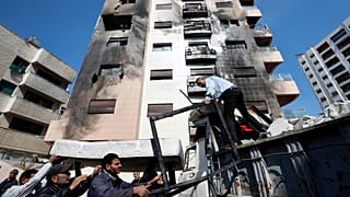حمله موشکی به یک ساختمان مسکونی در منطقه «كَفْر سوسه» در دمشق