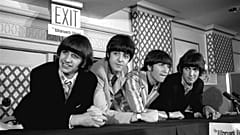 Το διάσημο τραγουδιστικό συγκρότημα Beatles εμφανίζεται σε συνέντευξη Τύπου που παραχώρησε στο ξενοδοχείο Warwick στη Νέα Υόρκη, στις 22 Αυγούστου 1966.