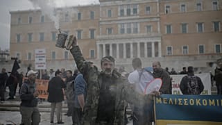 Μελισσοκόμοι, πλατεία Συντάγματος