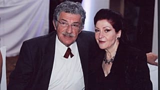 الفنانة السورية ثناء دبسي رفقة زوجها سليم صبري