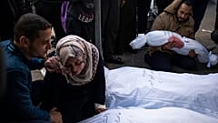 İsrail'in Gazze'ye yönelik saldırılarında hayatını kaybeden Filistinlilerin sayısı 30 bine yaklaştı