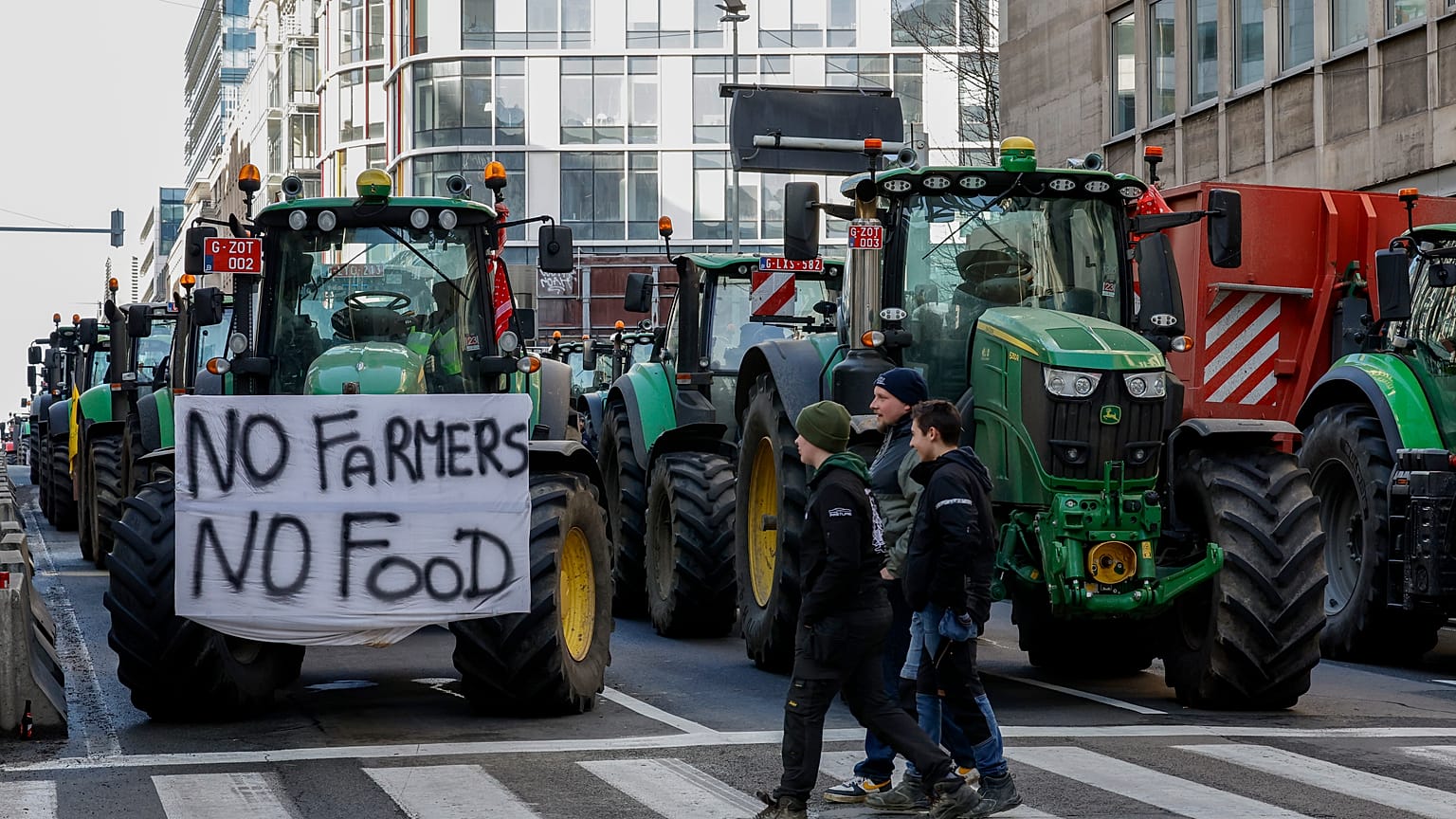 El conjunto de propuestas se debatirá en una reunión extraordinaria de ministros de Agricultura de la UE el próximo lunes.
