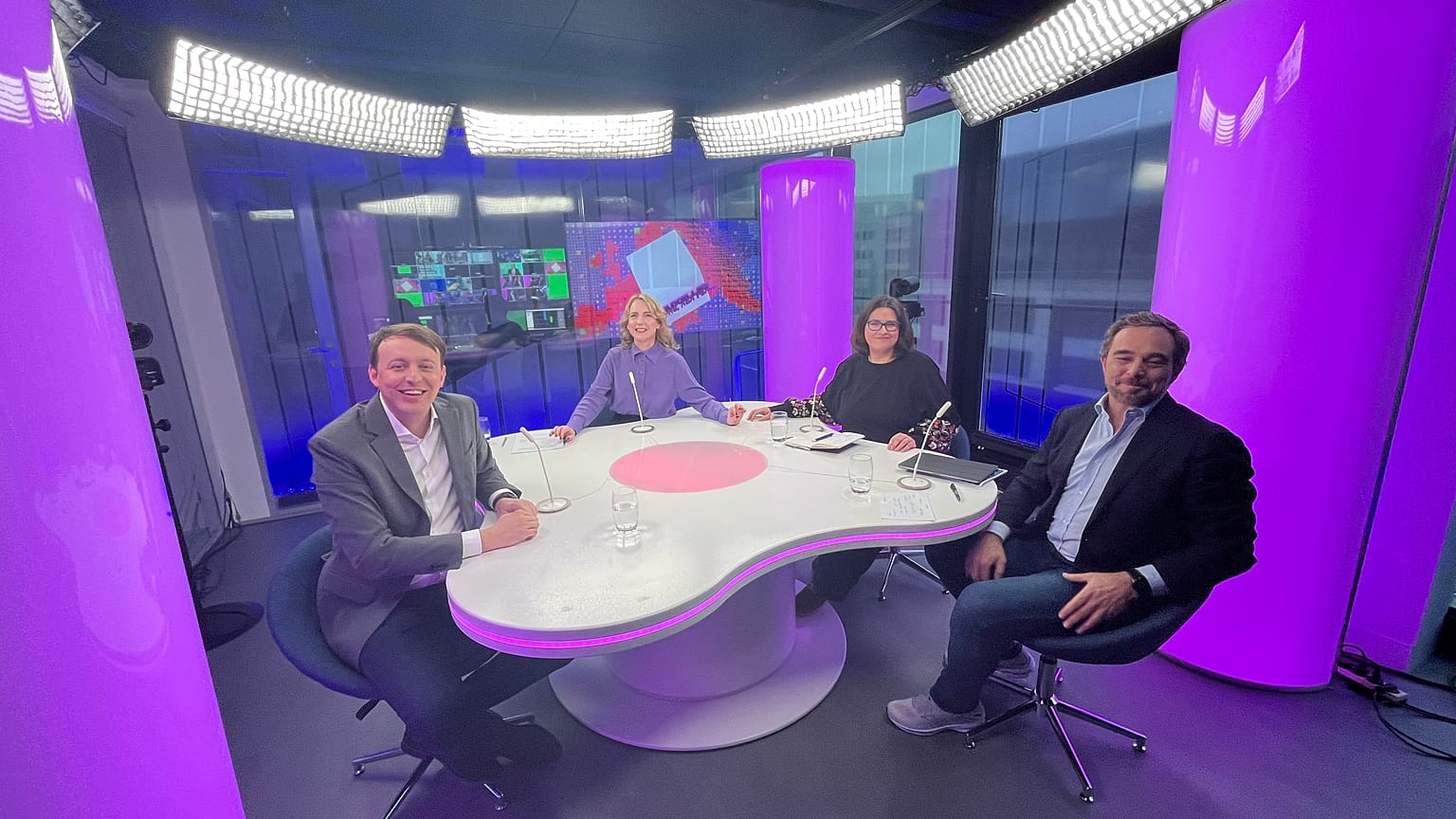 Méabh Mc Mahon con Javi López, Ricardo Borges de Castro y Carmen Rengel