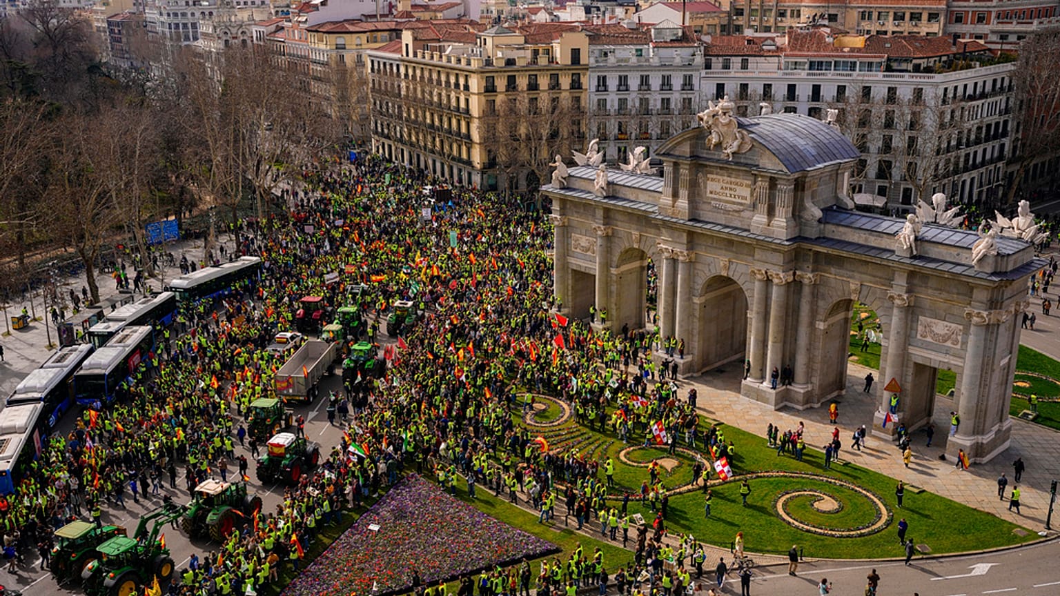 Gazdatüntetés Madridban